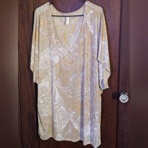 Cacique Swim Gold And White Short Sleece Swim Coverup Size 26/28